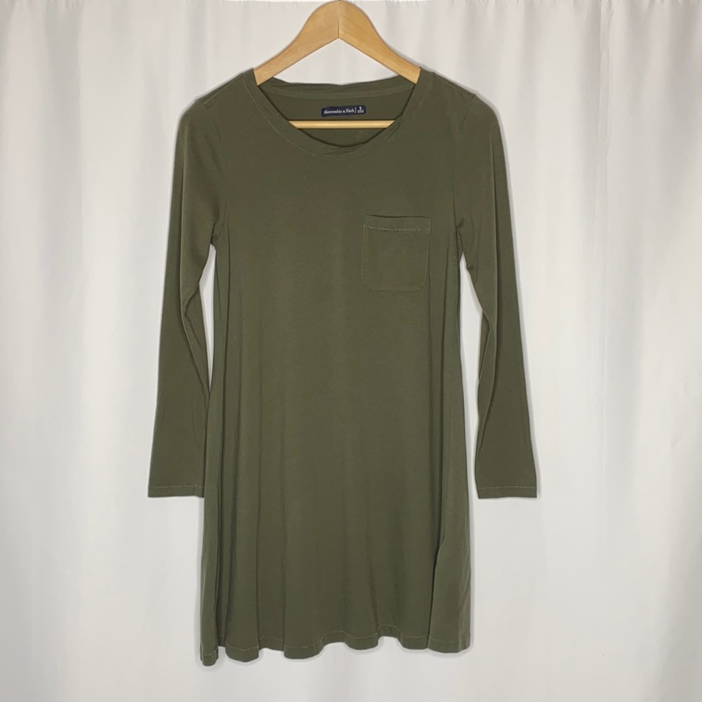 A&F Olive Long Sleeve Pocket T-Shirt Swing Dress - Picture 2 of 7